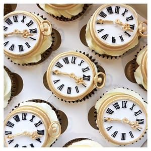 pocket watch cupcakes